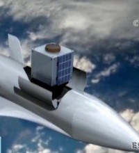 太阳能无人机正在科研试飞